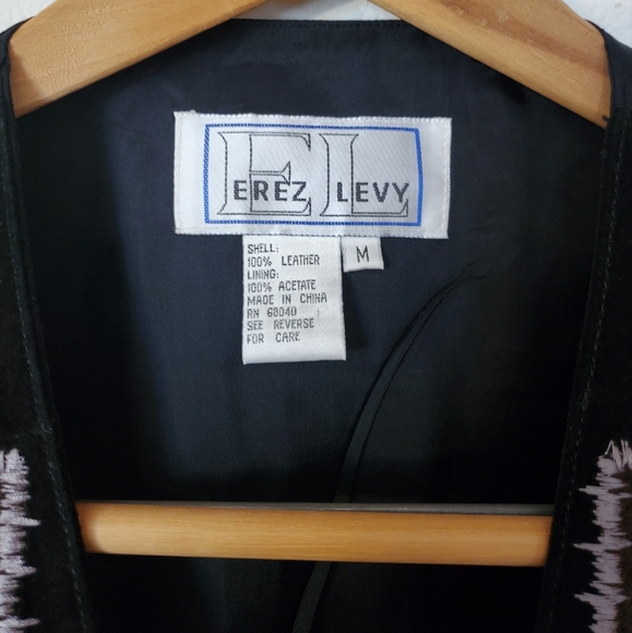 M Vintage 1990's Leather Suede Crochet Black Vest - Picture 6 of 8